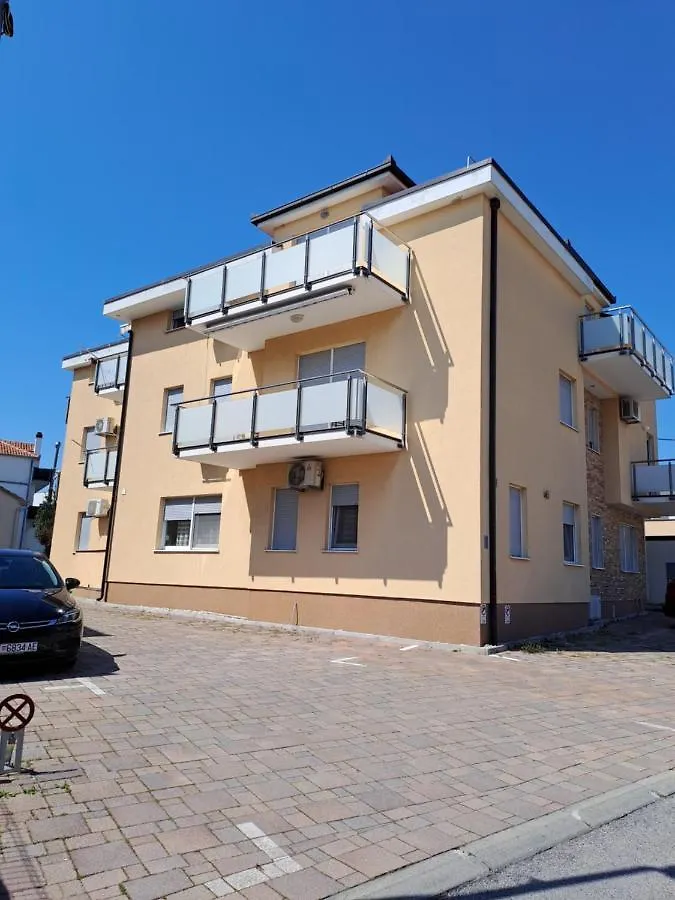 Val Apartment Kastela